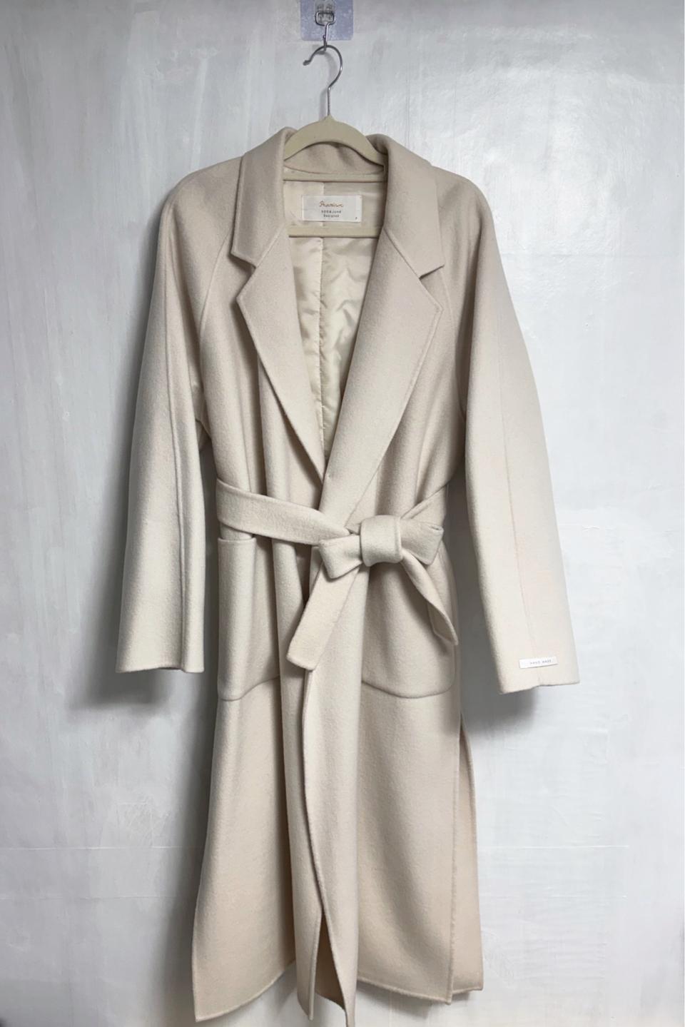 수앤준(SOO&JUNE) 울 100 핸드메이드 롱 코트