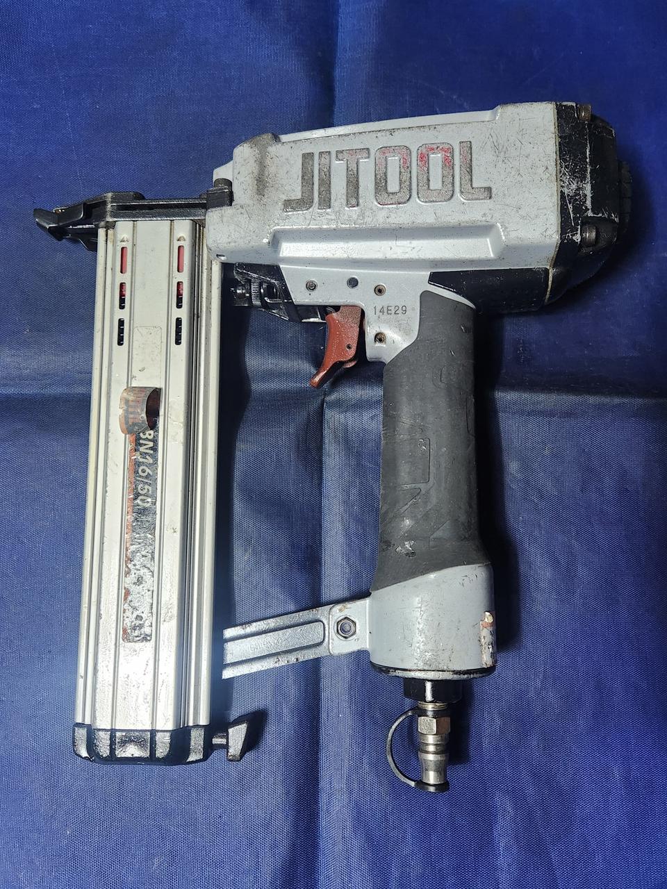 제일 50타카 BN16/50 팝니다