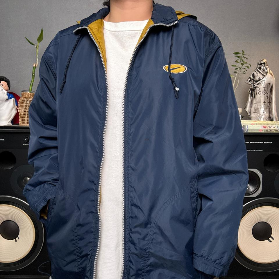 나이키 올드스쿨 누빔 코치자켓