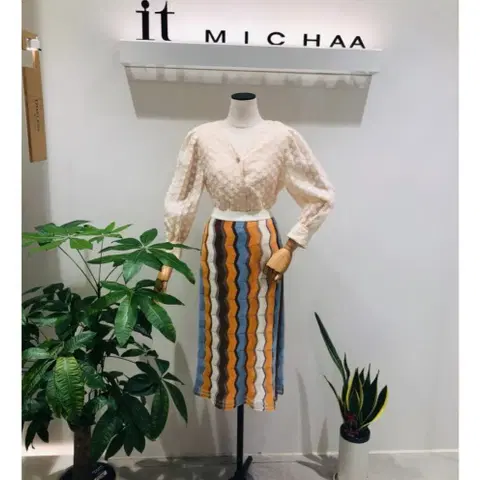 잇미샤 블라우스