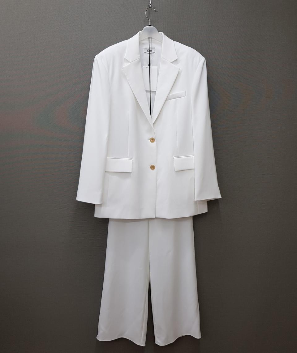 오르 2024 투버튼 자켓 와이드 팬츠 셋업 S/M사이즈(택달린새제품)