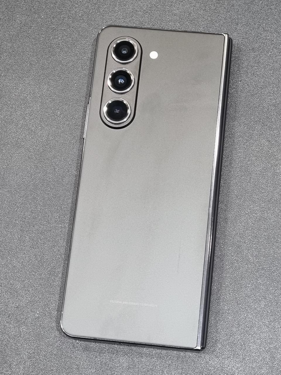 갤럭시폴드5 256GB 블랙 F946N