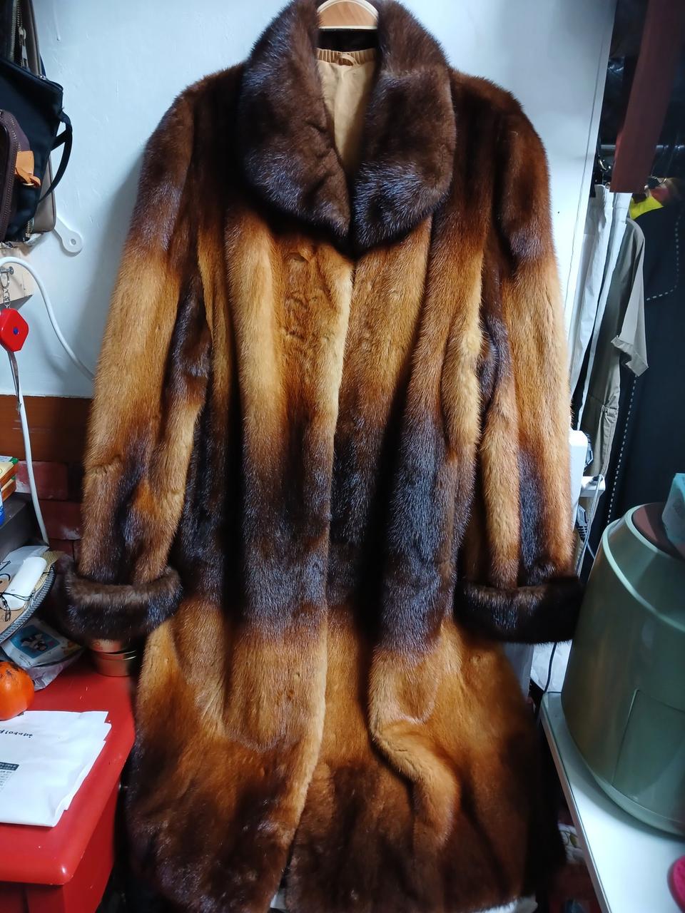 진도모피 리폼한 롱 밍크코트  M