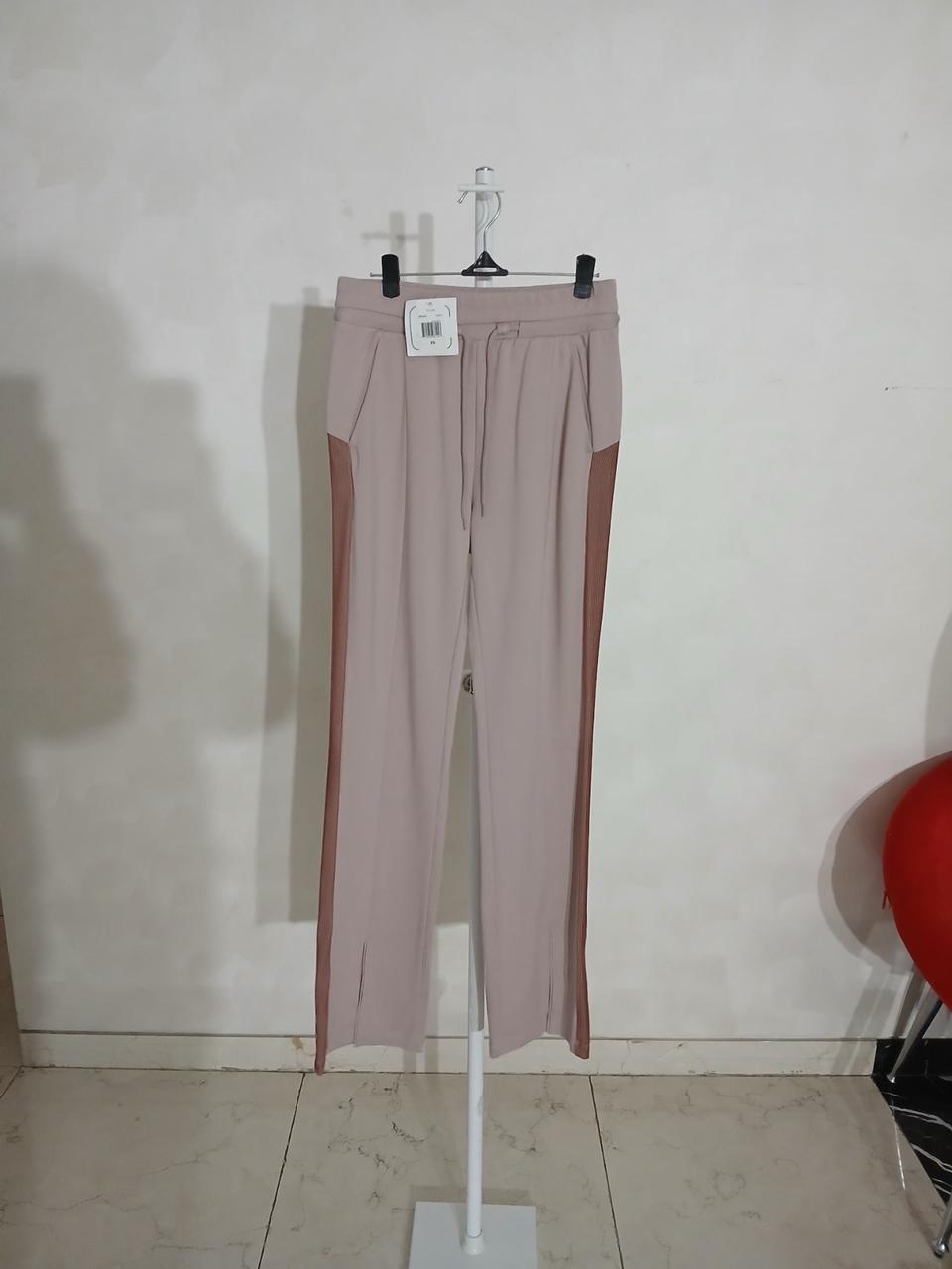 (새상품) NYLORA 나일로라 밴딩 팬츠