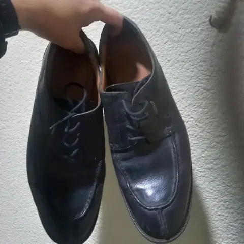 265검정색 남성용 가죽 구두 42