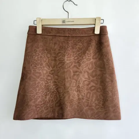 ARTICLE 스웨이드 레오파드 미니스커트 M사이즈