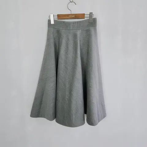 RICH VILLAGE 그레이 A라인 플레어 스커트 s사이즈