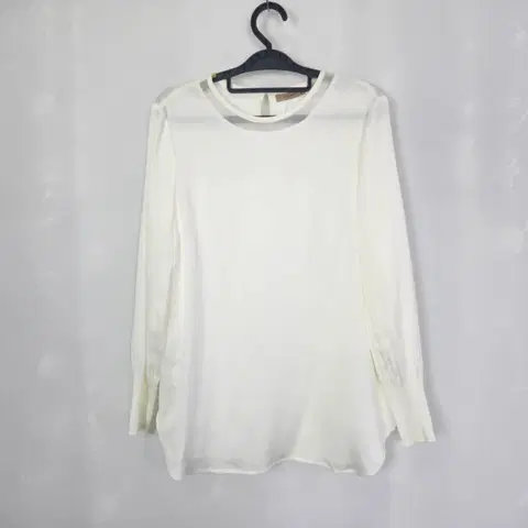 0391 올리비아하슬러 새틴 플리츠 라운드 블라우스 m사이즈