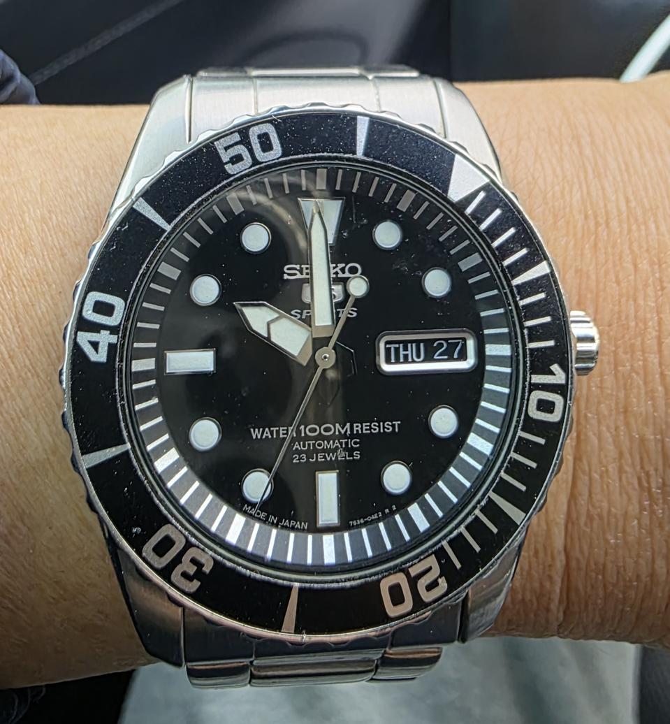 세이코 (SEIKO) 베이비스모 다이버 블랙 오토메틱 스켈레톤 백 시계