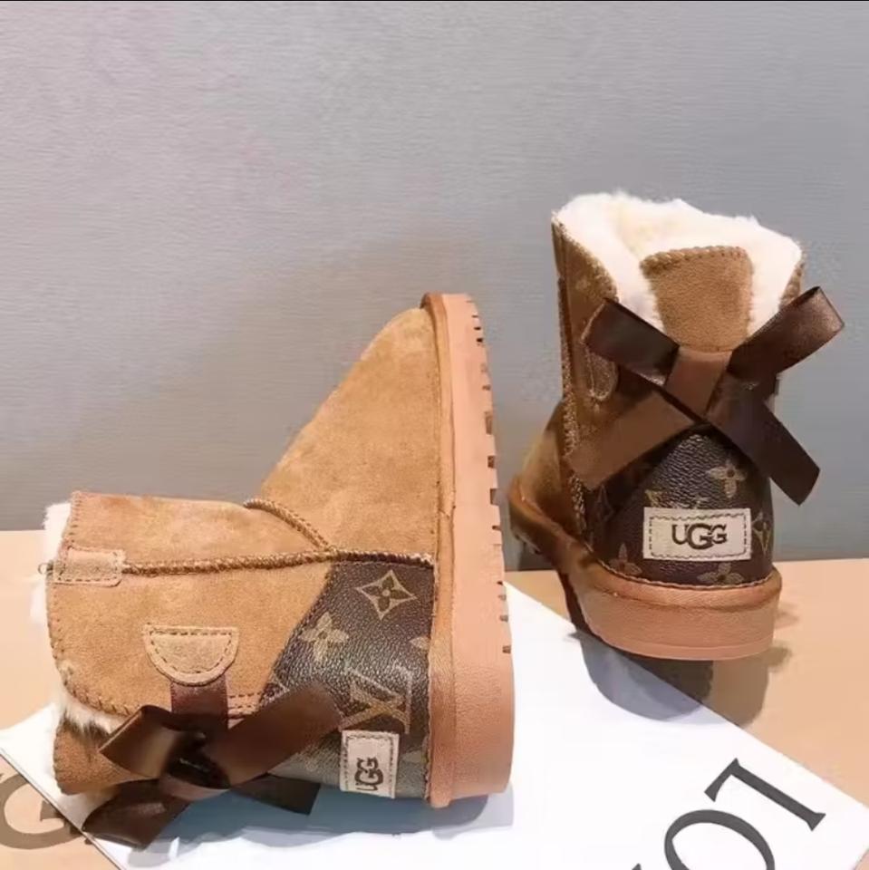 새상품 어그부츠 240-사이즈 주문가능