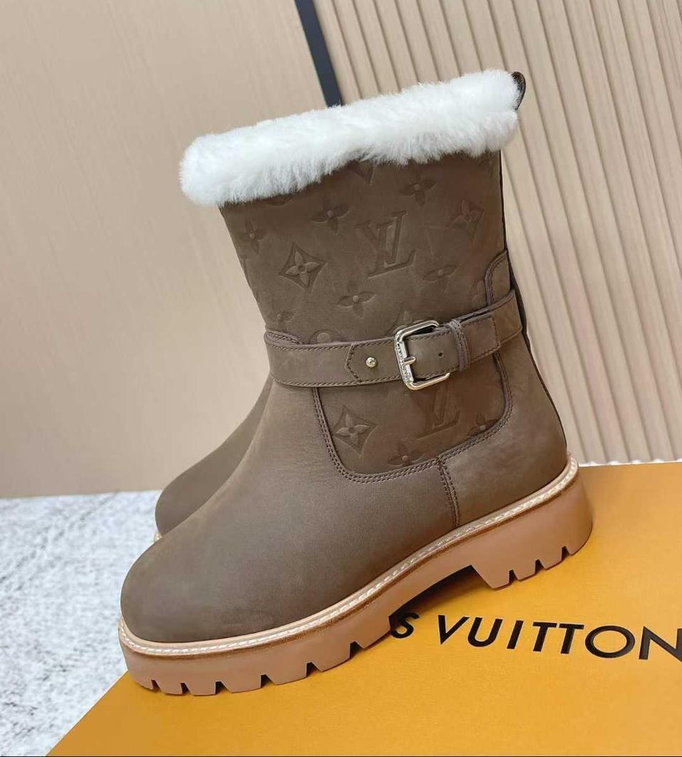 새상품 루이비통 부츠 240_사이즈 주문가능