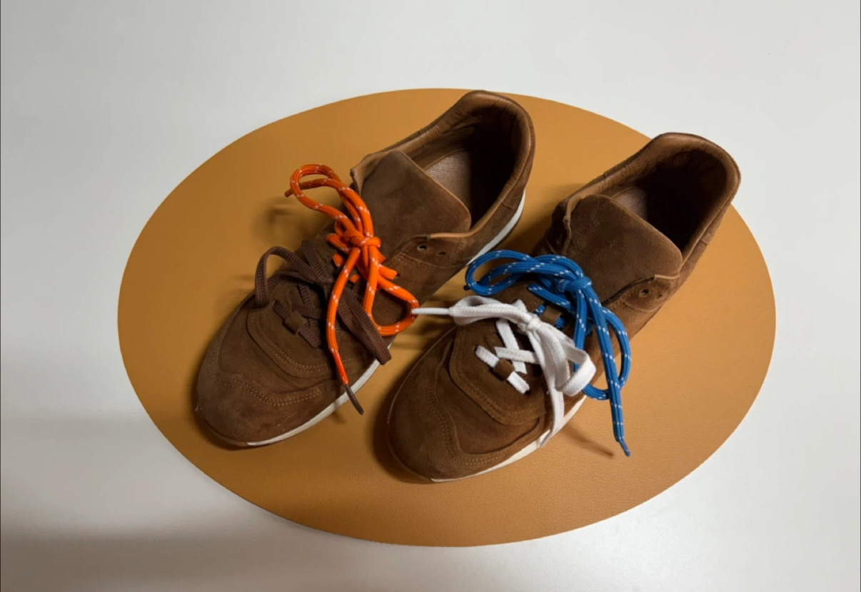 브라운 스웨이드 소가죽 스니커즈