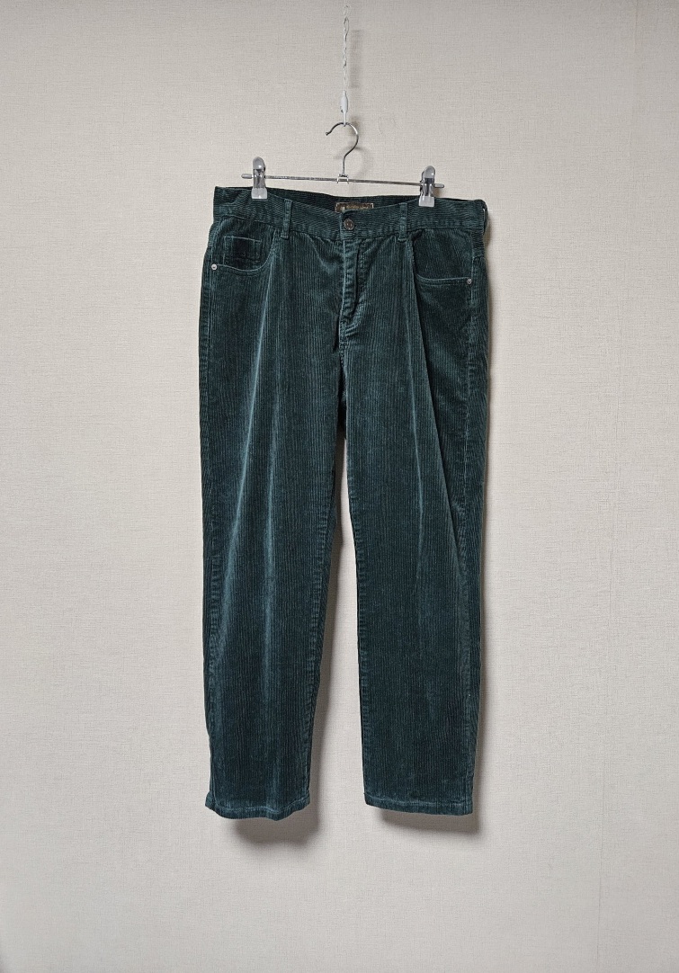 써스데이 아일랜드 슬림배기핏 코듀로이팬츠 m사이즈