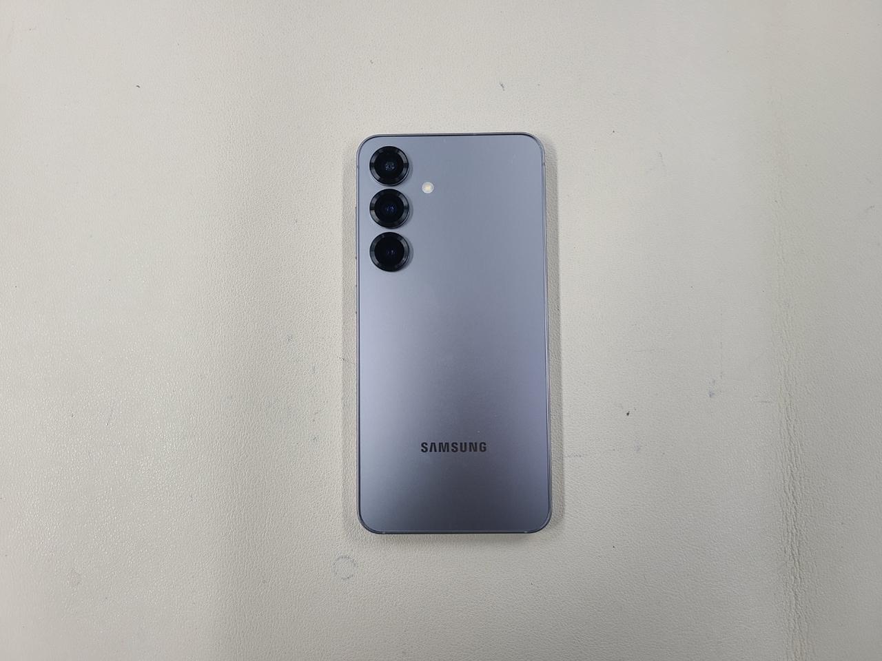 갤럭시s25 256G 밧데리100프로 무기스 상태최상 ^