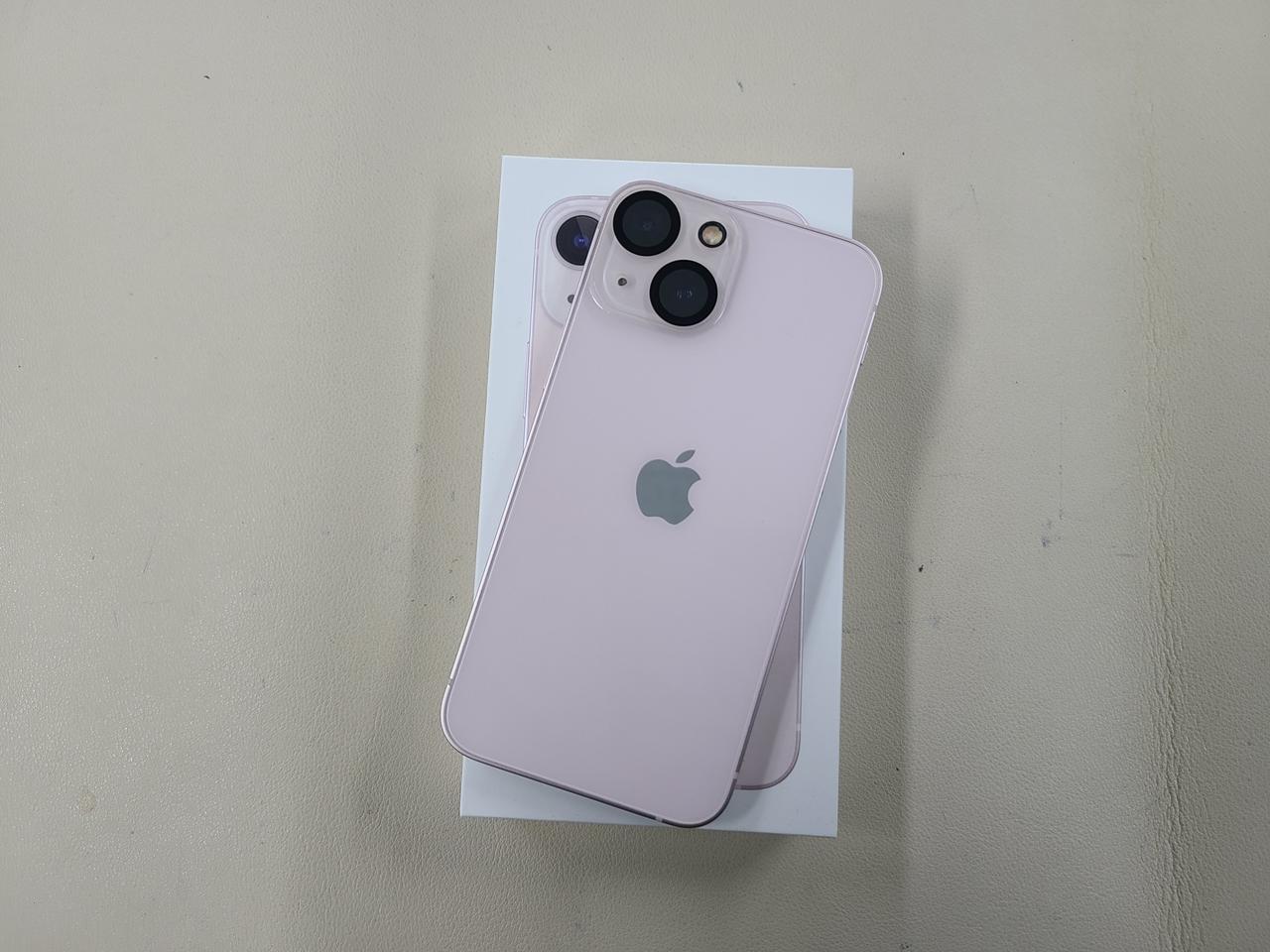 아이폰13미니 256기가 무기스 무찍힘 상태최상 ^^