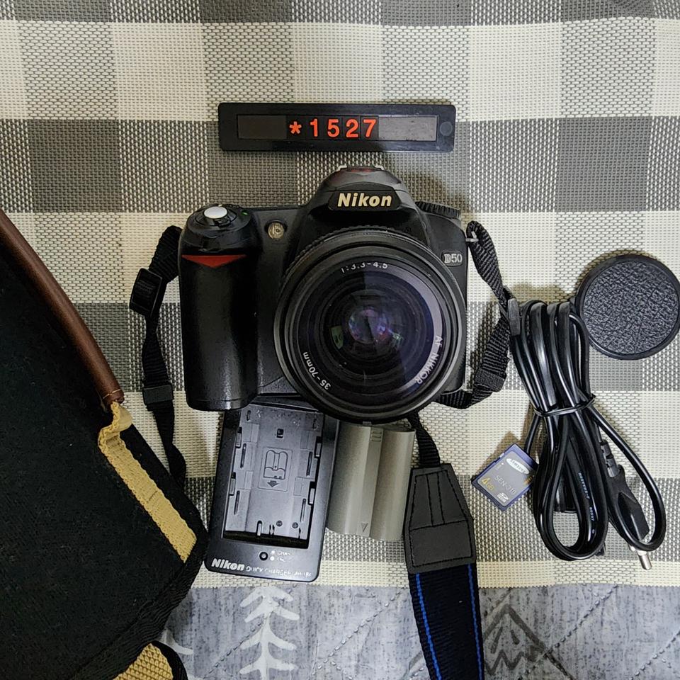 니콘 D50 디지털카메라 35-70 줌렌즈 가방 세트