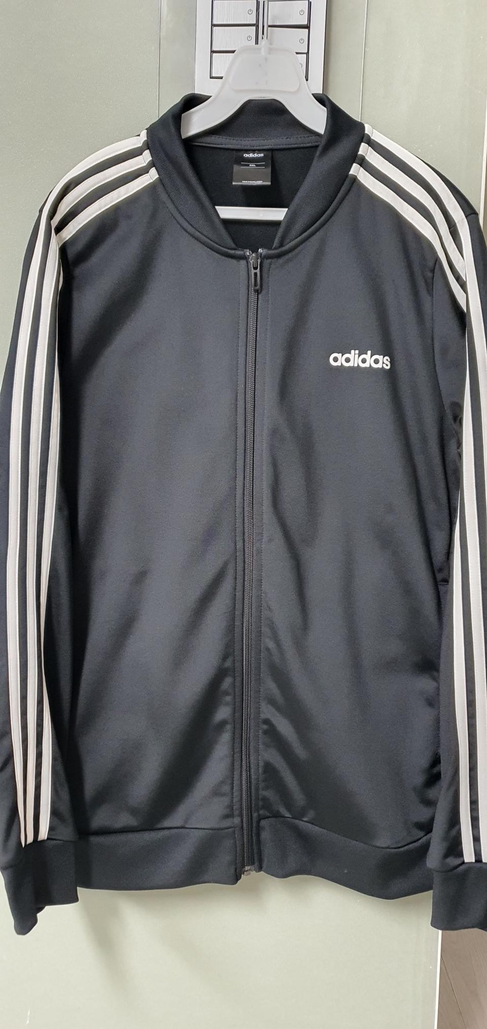 adidas 정품(해외판) 집업자켓 105호 실측(54X73cm)S급!