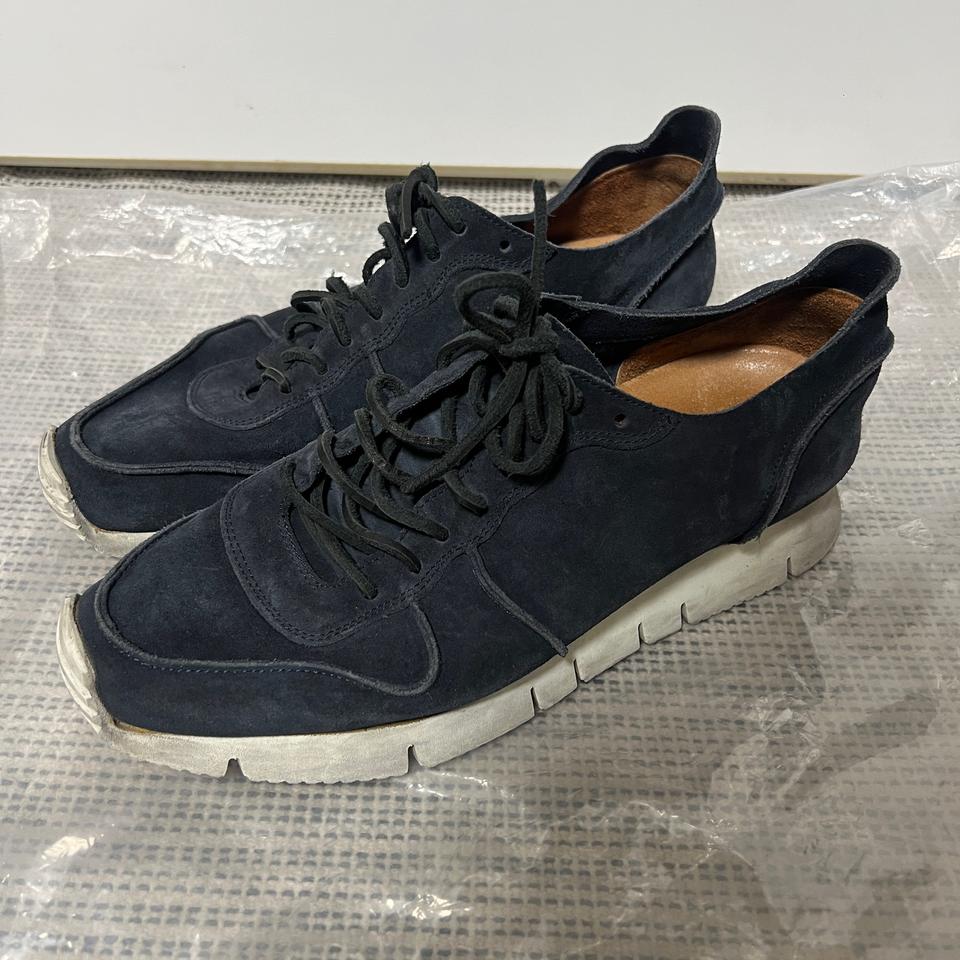 부테로 카레라 네이비 스웨이드 스니커즈 41