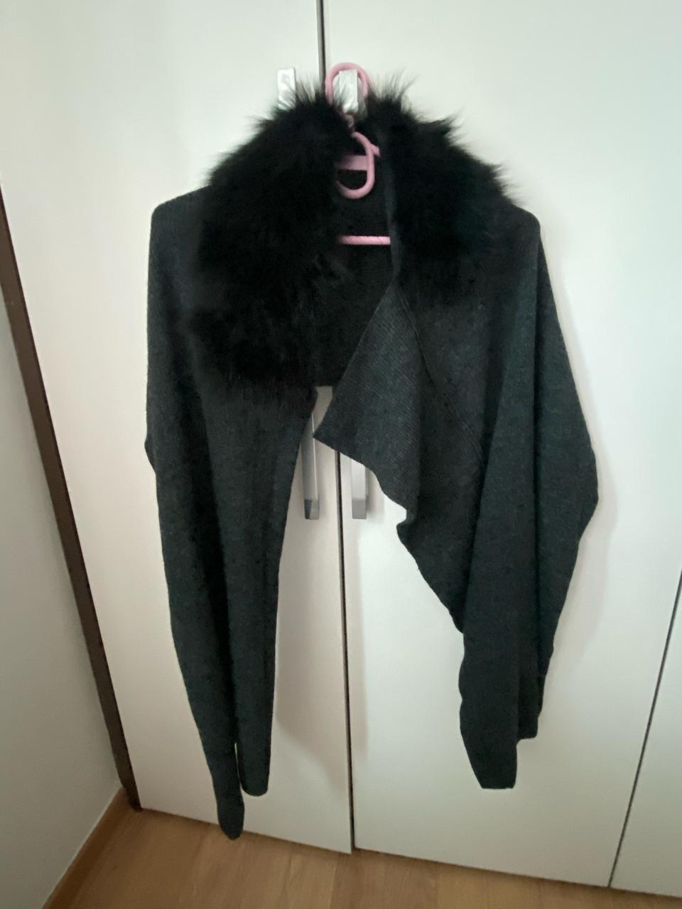 [EnC] 블랙 퍼 니트 가디건 머플러