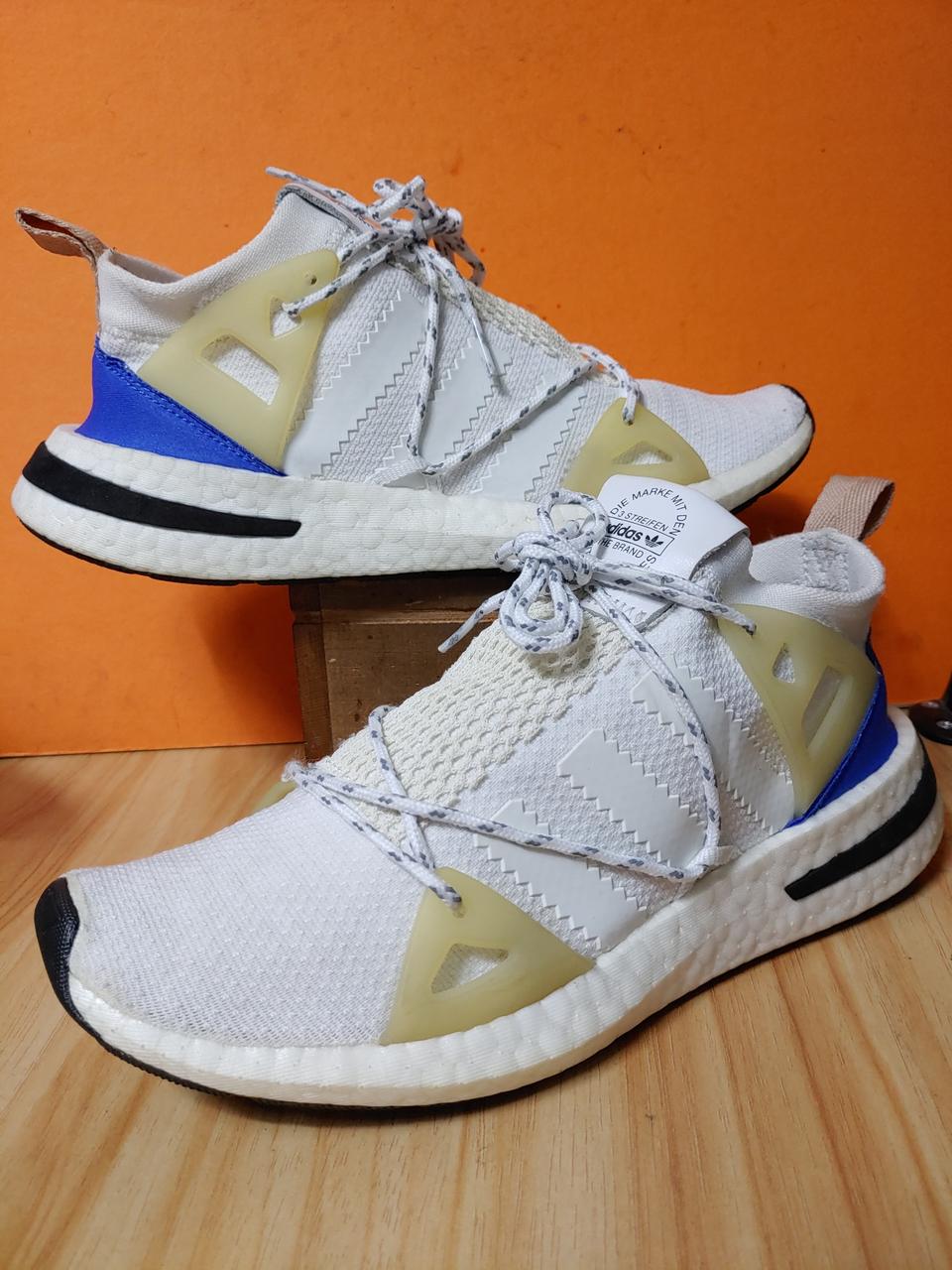 아디다스 아르킨W(US6.5표기235)