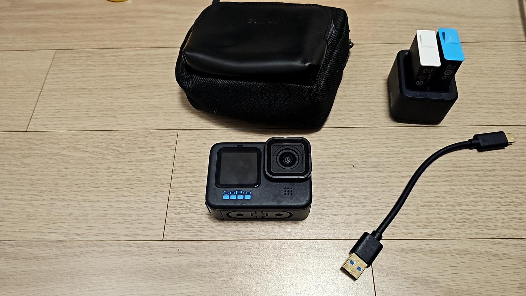 sd카드 인식 오류 고프로10 배터리2개 팝니다 부품용 고장난 액션캠