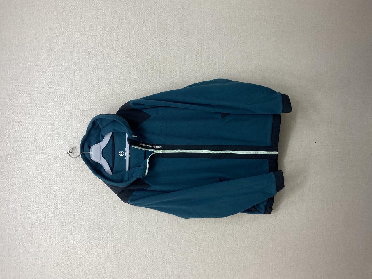 언더아머 후드집업 110