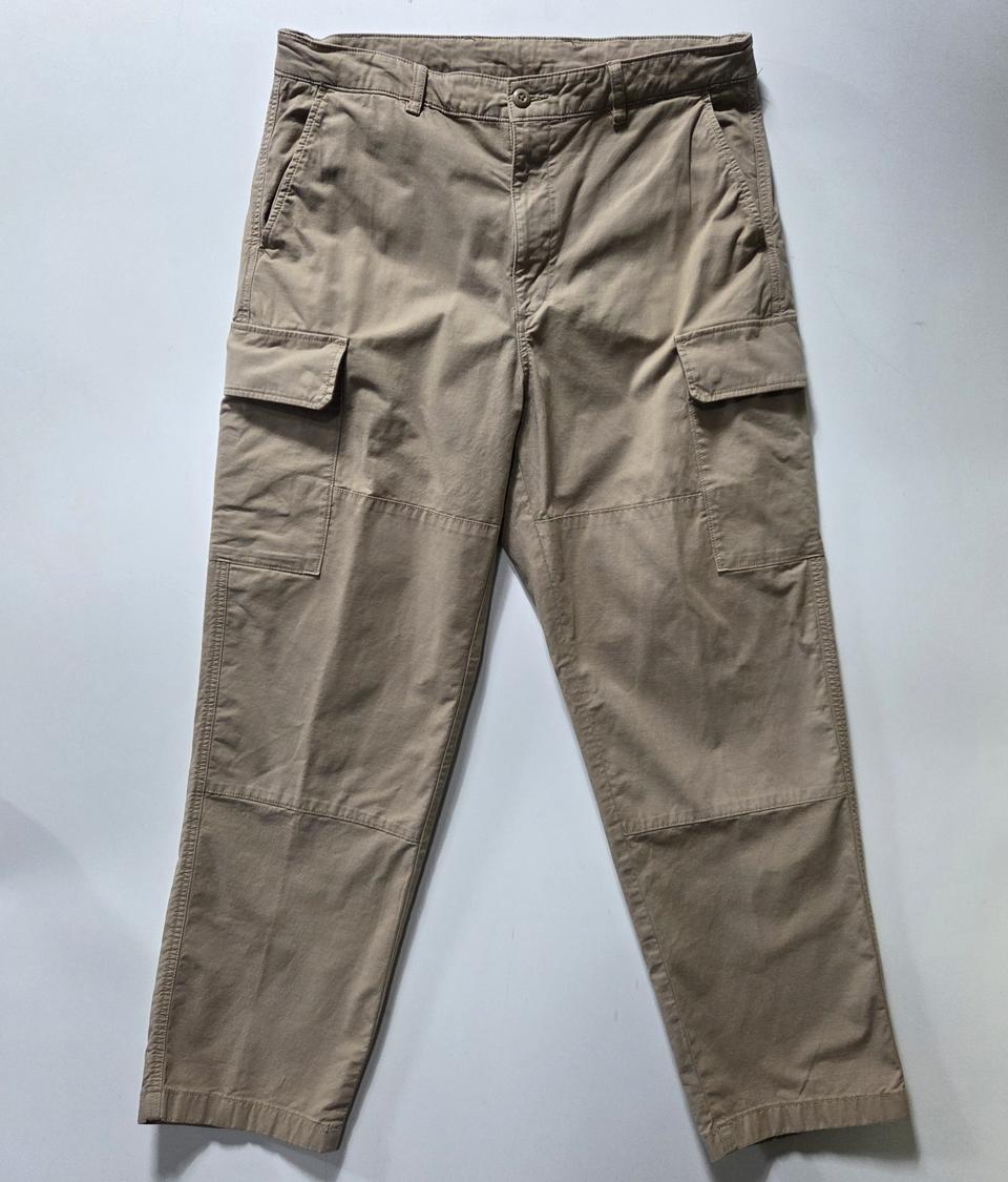 유니클로 베이지 스트릿 카고 팬츠 XL 25112819