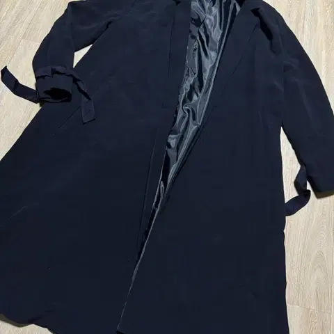 모조에스핀 롱코트