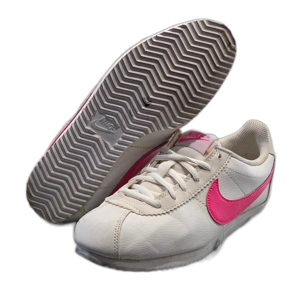 6q-28:나이키 코르테즈 핑크 스우시 화이트 러닝 스니커즈(23.5cm