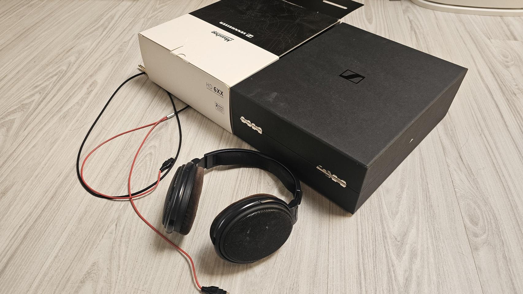 젠하이저 HD6XX(HD650)