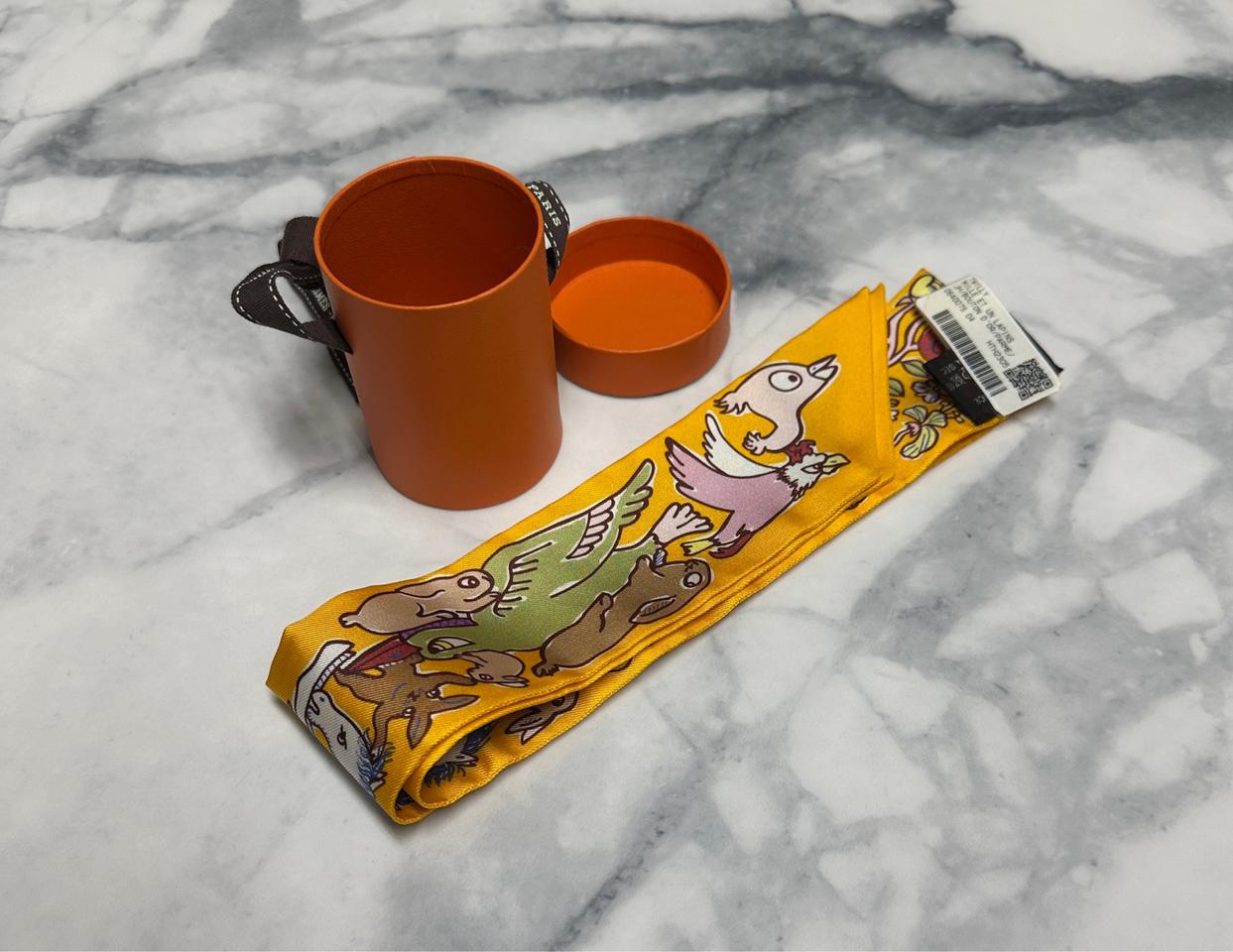 [새상품] 에르메스 실크 트윌리 스카프