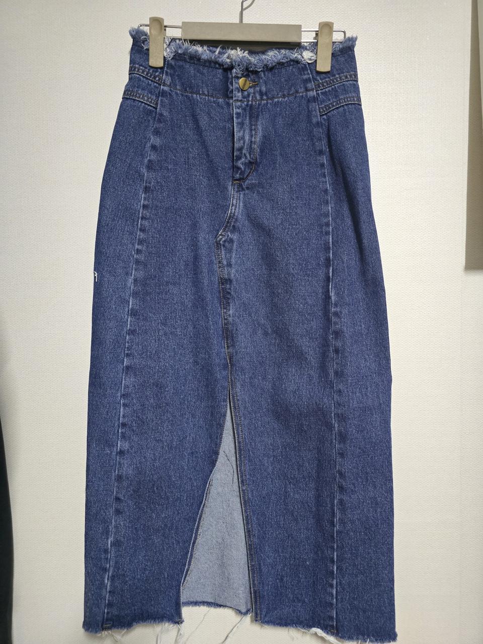 (새상품) 앞트임 청치마