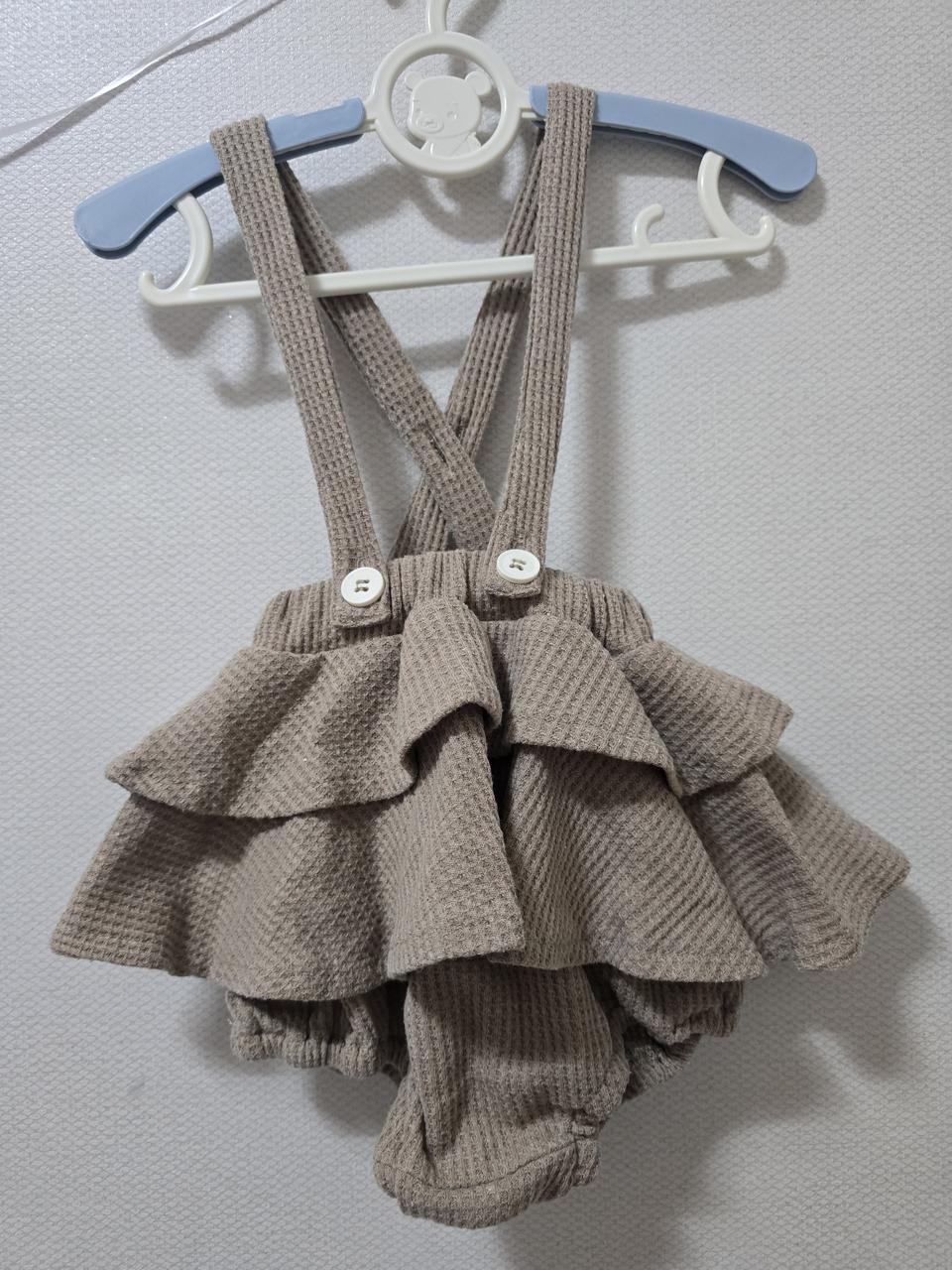 베이비 멜빵원피스