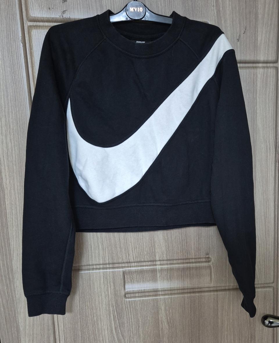 나이키 빅스우시 크롭 맨투맨 (여성용)S