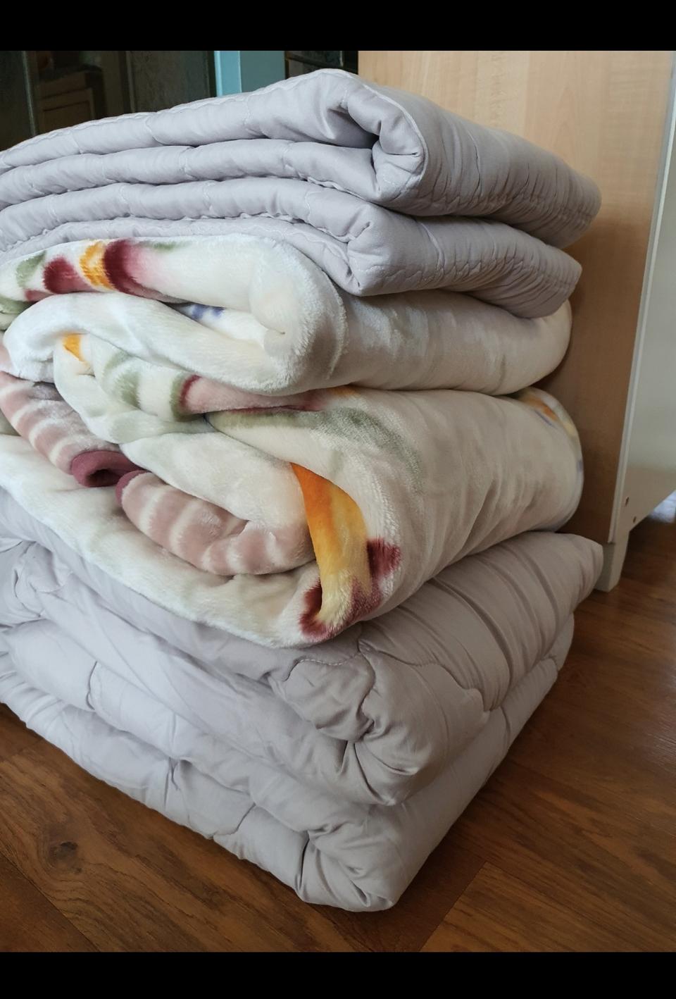 이불1개+침대패드1개+포근한 큰사이즈담요1개 합3가지 저렴히 3만3천원