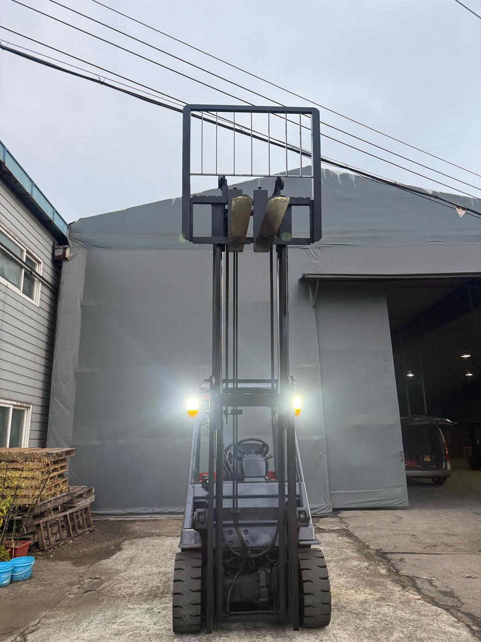 도요타 좌식 지게차 2.5톤 2단3M