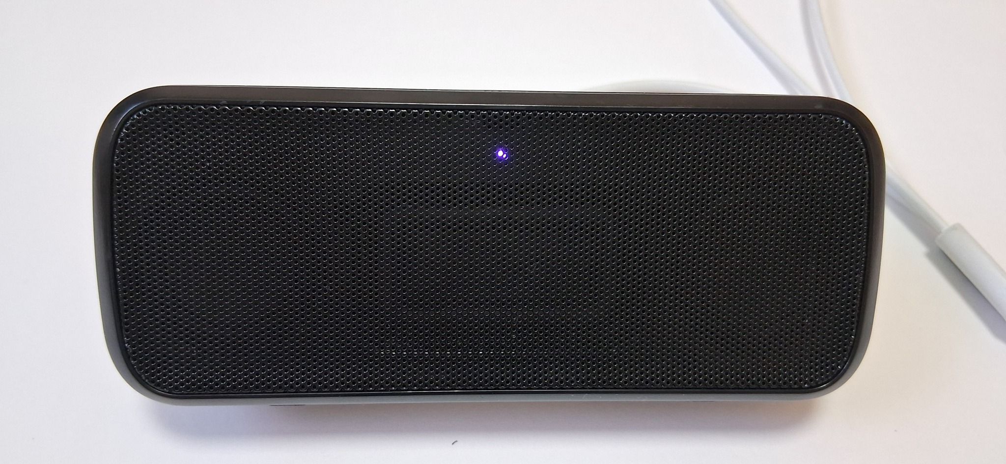 인시그니아 포터블 블루투스 스피커.정상