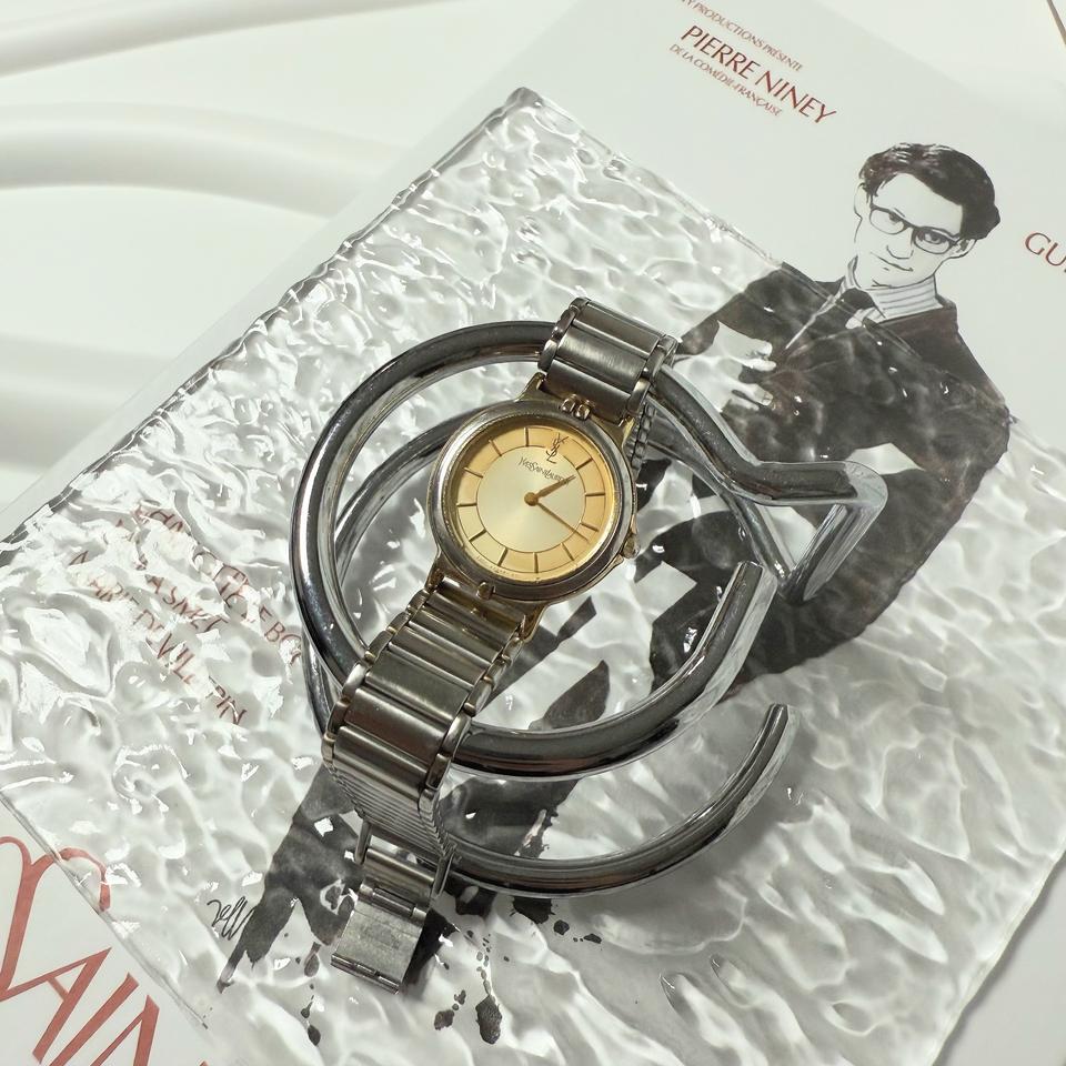 빈티지 YSL 생로랑 콤비 메탈 브레이슬릿 쿼츠 시계