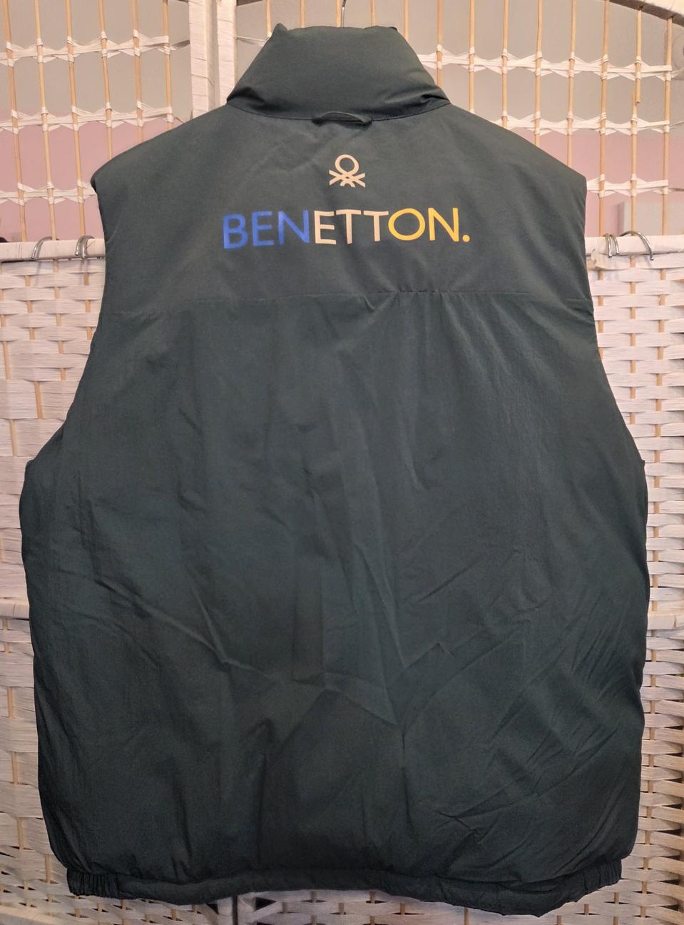 베네통 양면 패딩조끼(105)