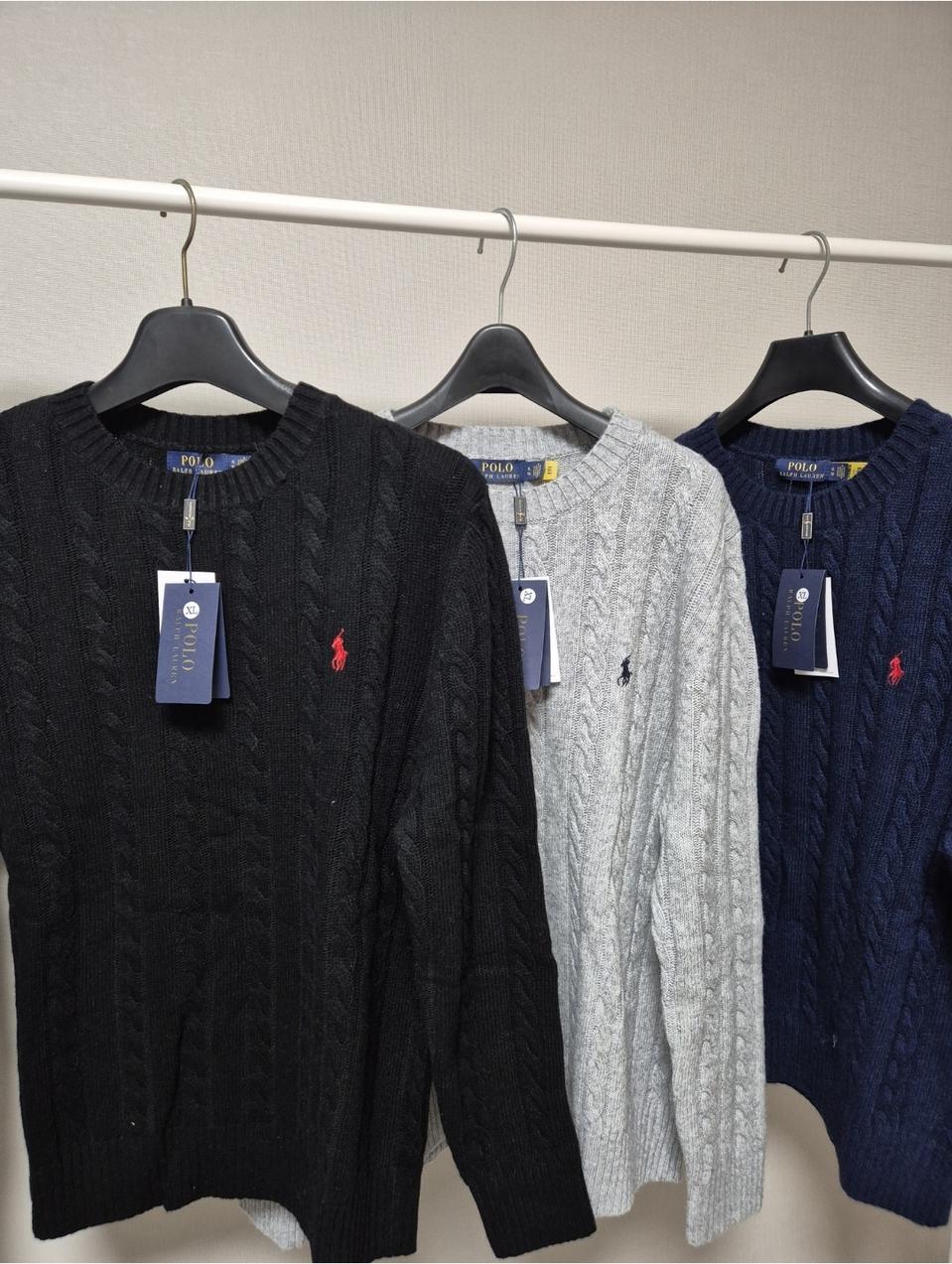 폴로 꽈배기 니트 검정,곤색,회색 (새상품)