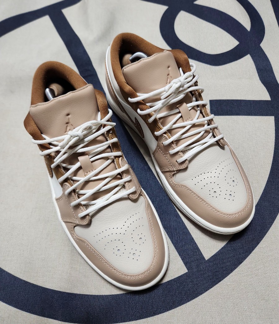 [조던1] 255mm 로우운동화