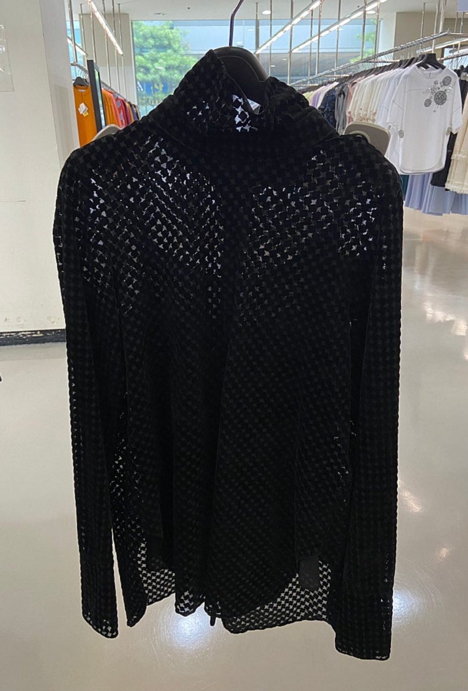 (블랙색상)타임 벨벳 시스루 블라우스 프리사이즈