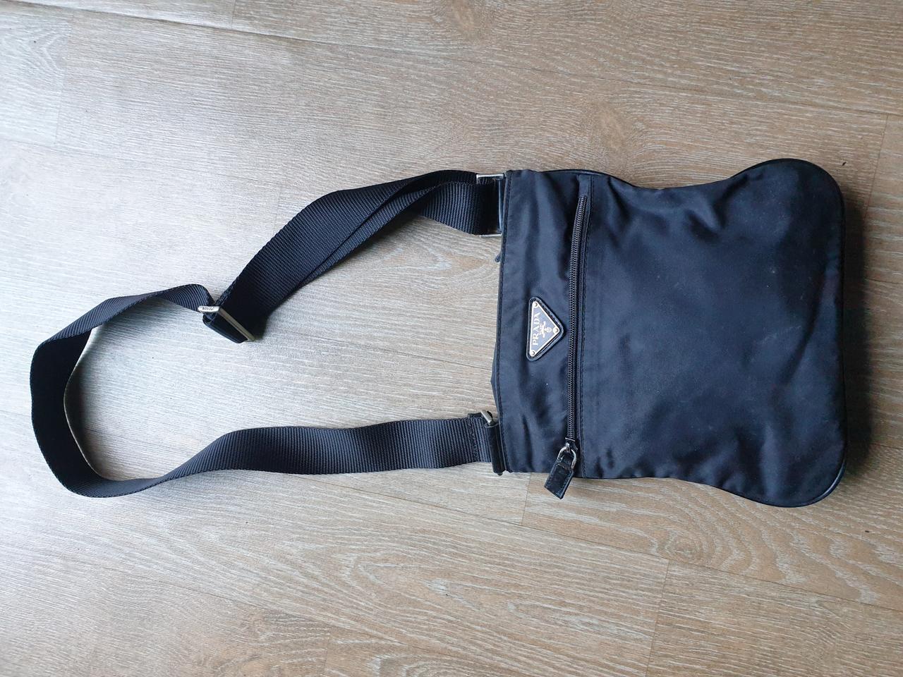 명품 프라다 로고 미니크로스백