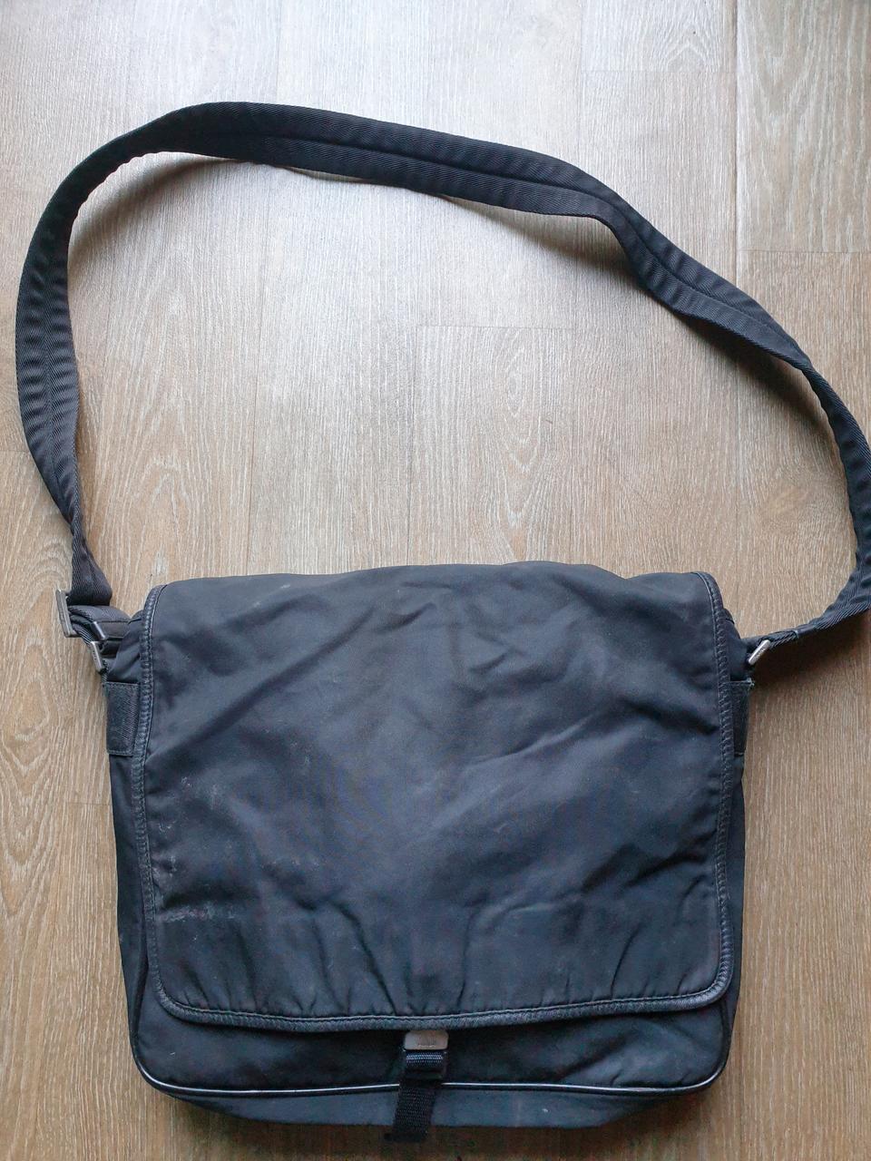 명품 프라다(정품) 럭셔리한 숄더백