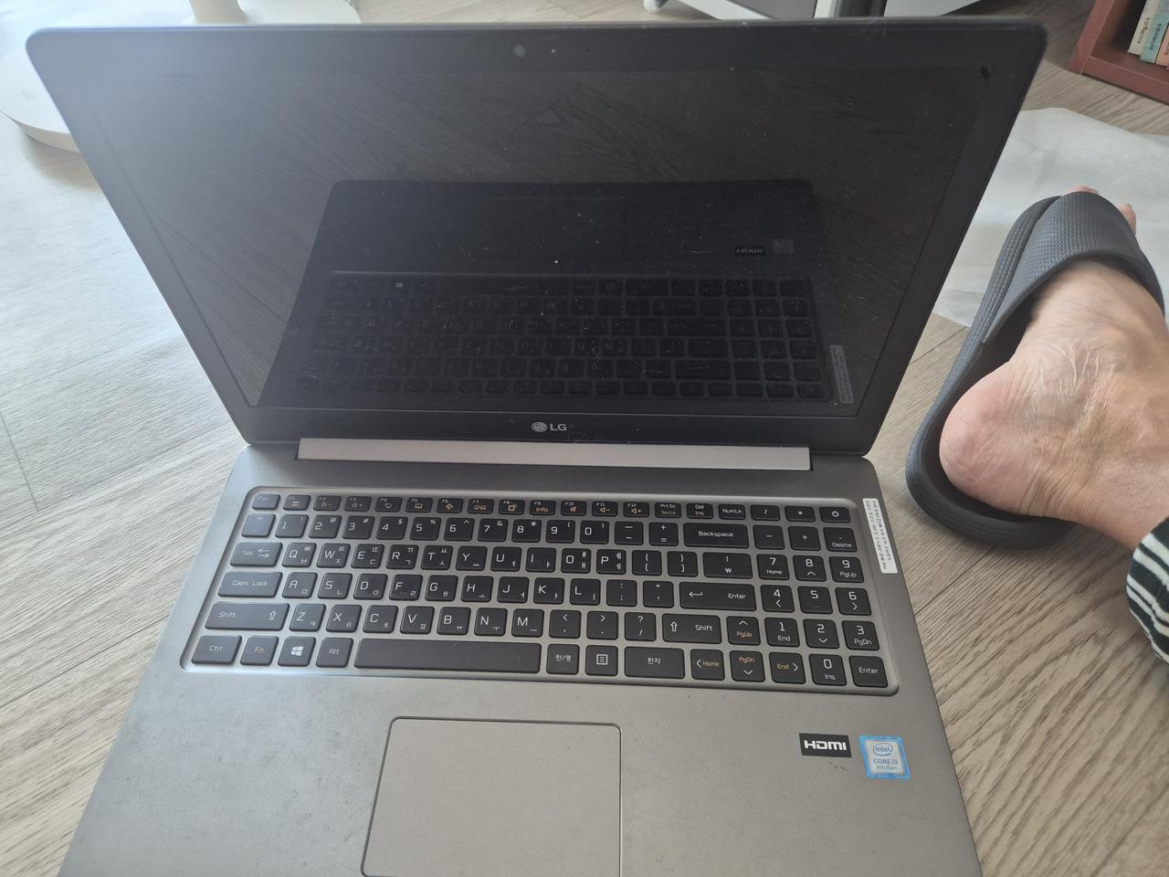 LG 노트북 i3 8세대 쿨거래