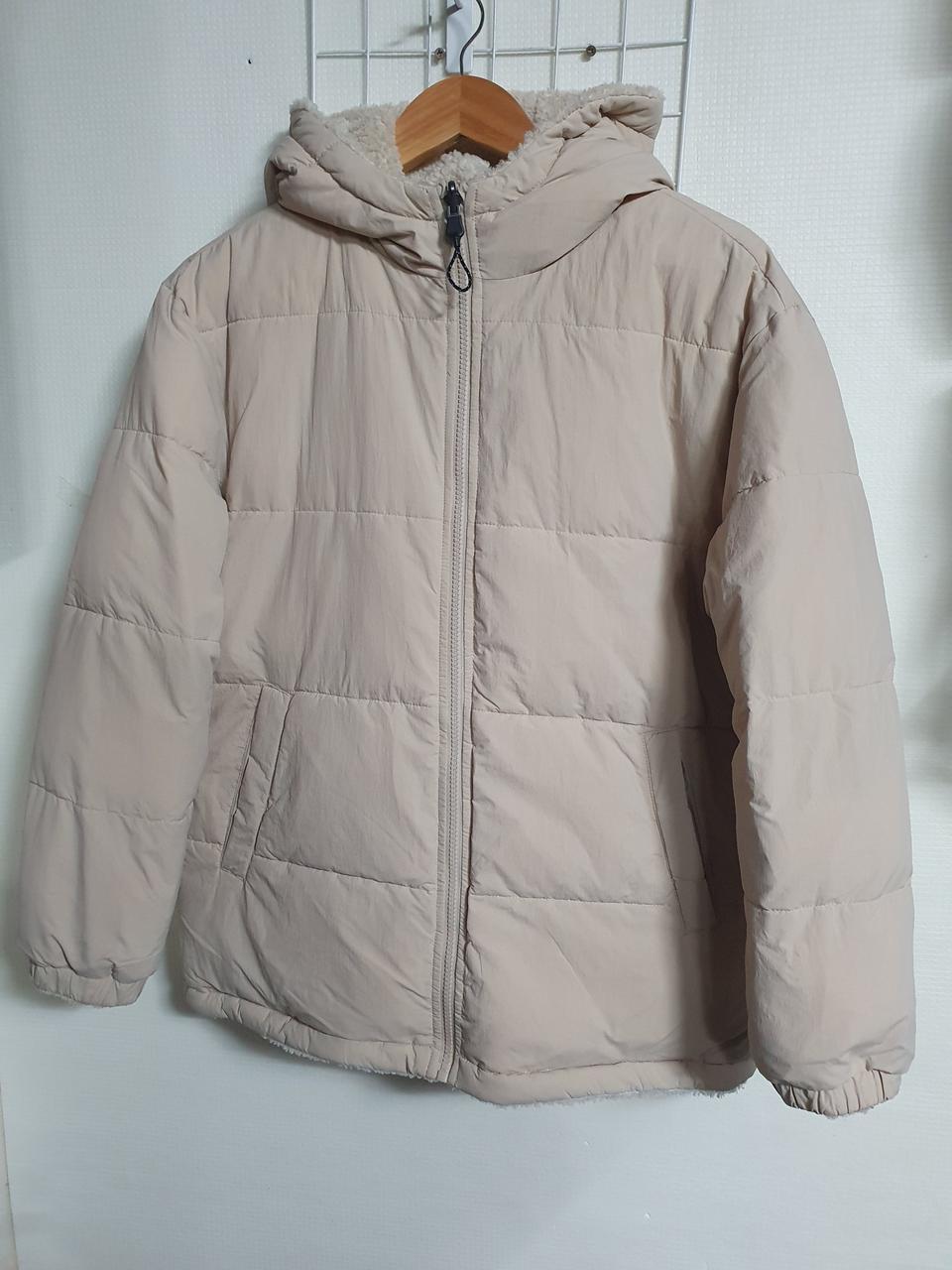 탑텐 리버서블 패딩 160