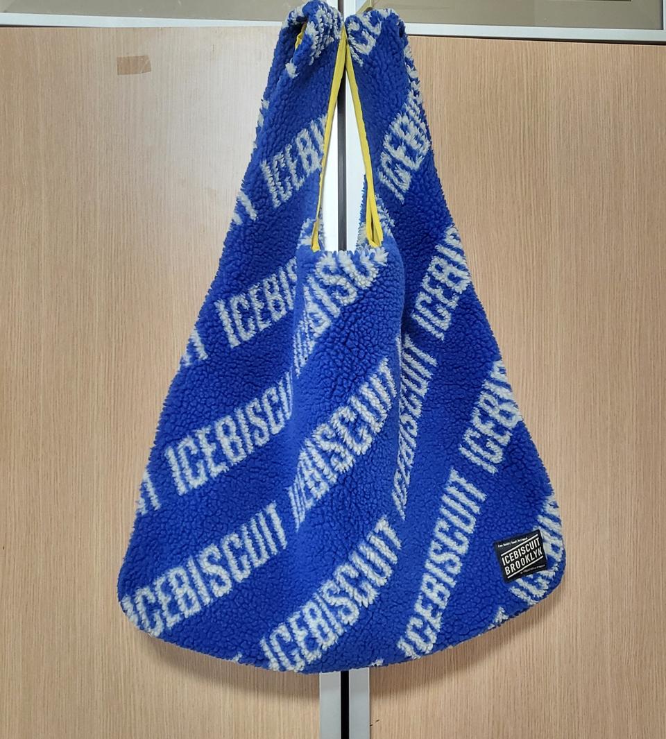 아이스비스킷 뽀글이가방