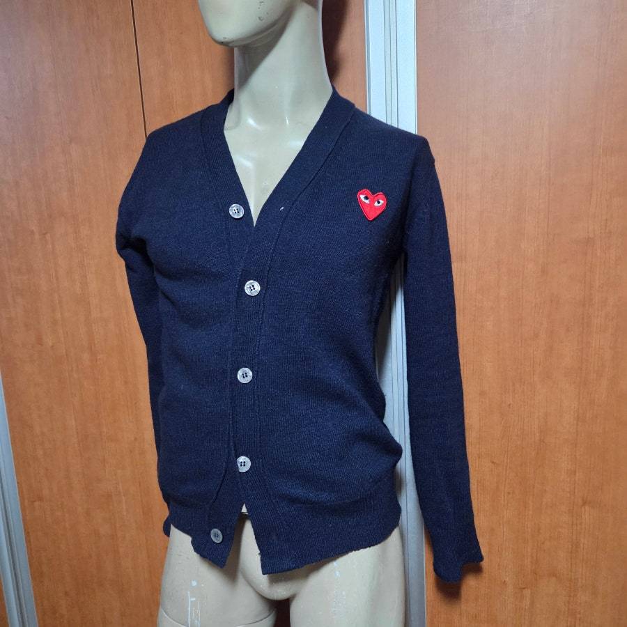 COMMEDESGARCONS꼼데가르송니트M입니다만약90에서95정도