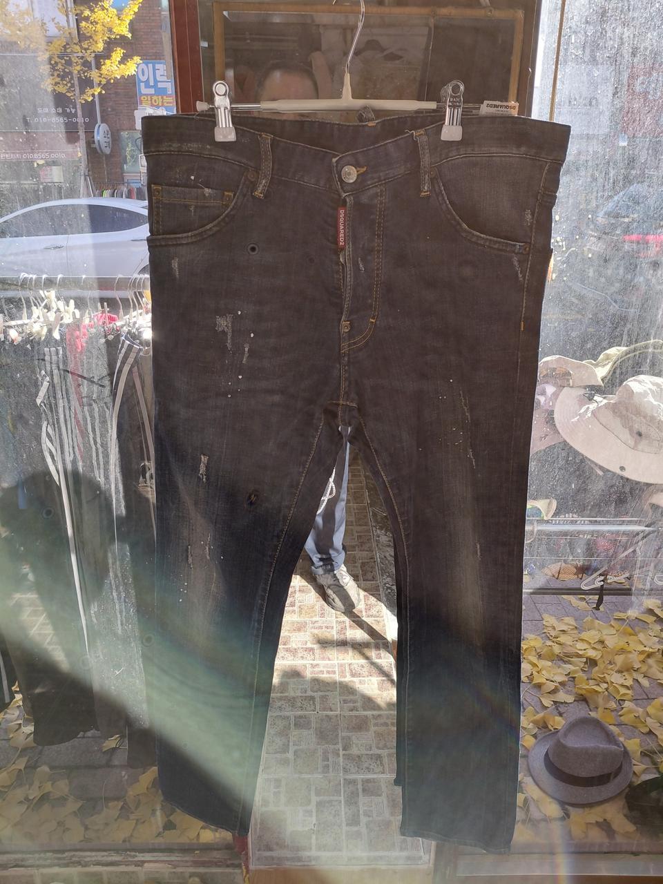 35 디스퀘어드 청바지