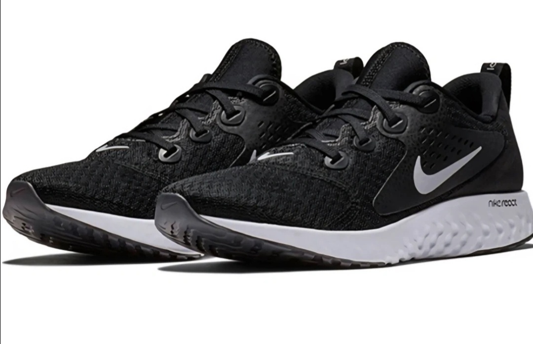 나이키 레젼드 리액트 러닝화블랙 새상품